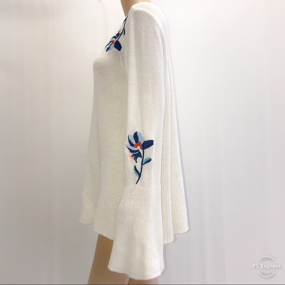St. John’s Bay Floral Embroidered knit Sweater - Picture 2 of 8